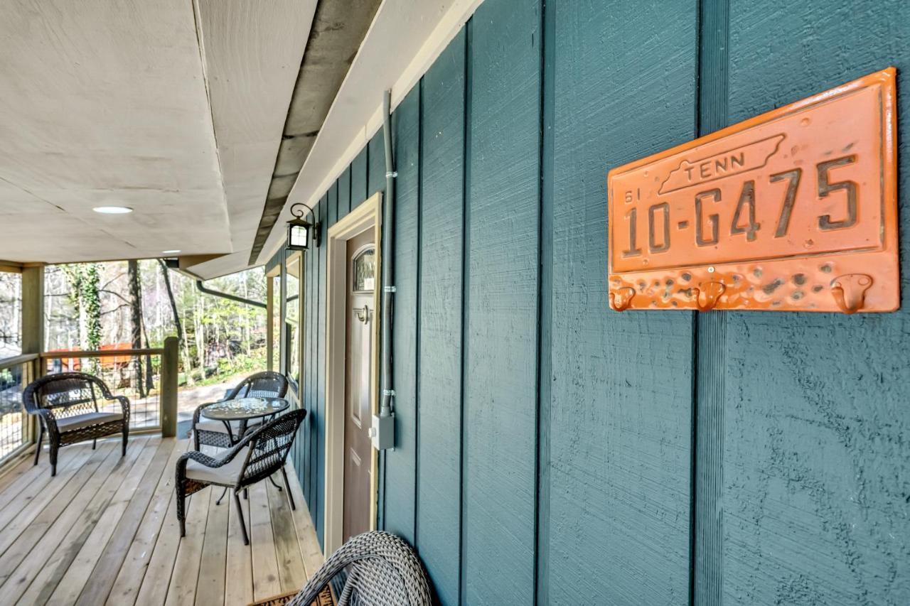 The Cozy Cove, Hot Tub, Wifi, 1089 Free Tickets Each Paid Day, Dollywood And More Sevierville Kültér fotó