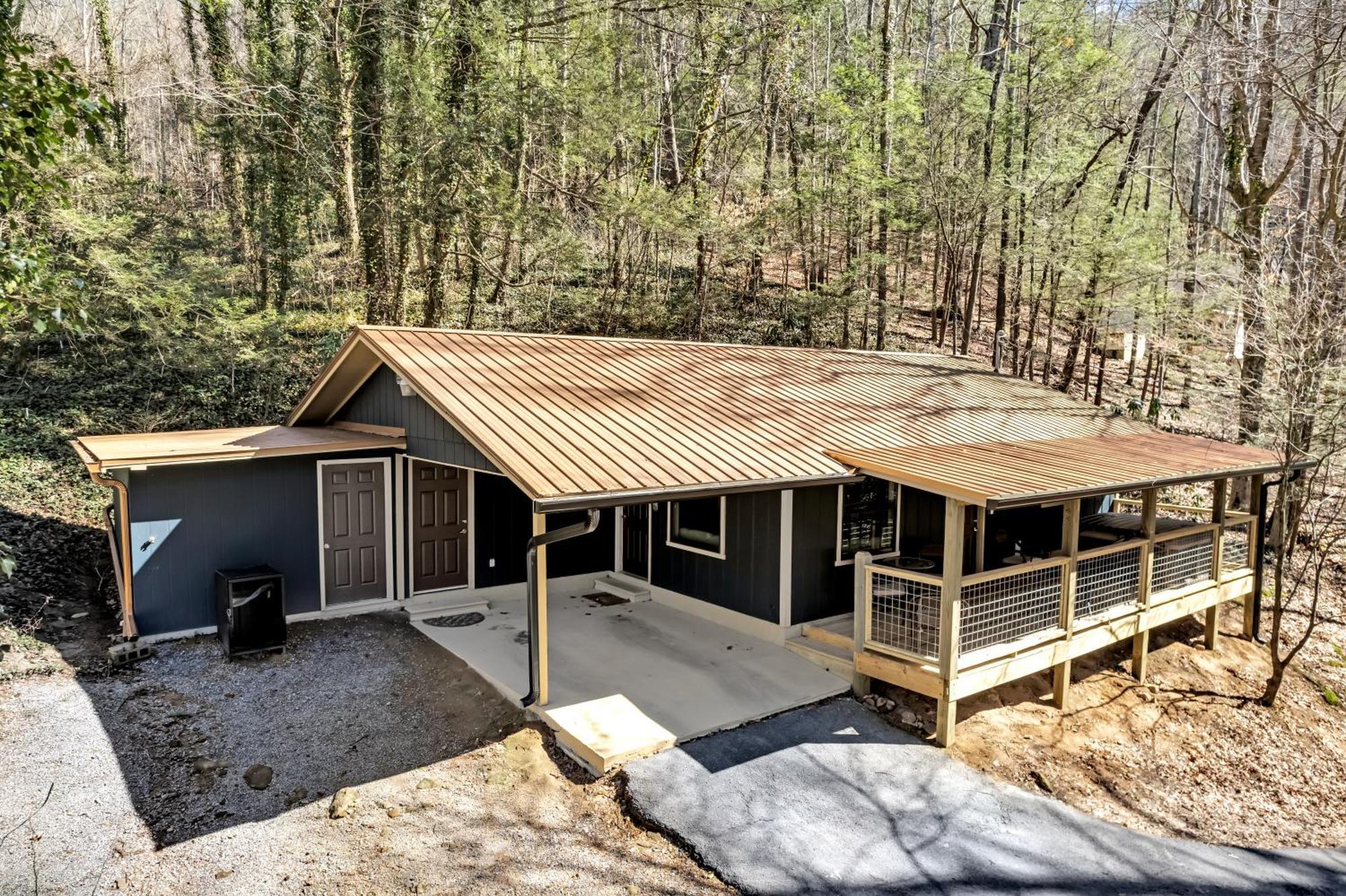 The Cozy Cove, Hot Tub, Wifi, 1089 Free Tickets Each Paid Day, Dollywood And More Sevierville Kültér fotó